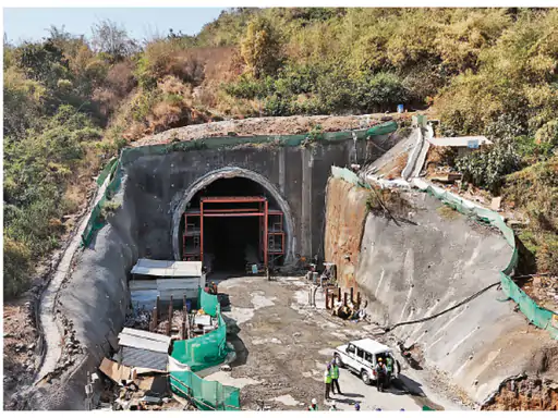 Bullet train corridor: The only 350-meter tunnel on the bullet train route built the hill piercing