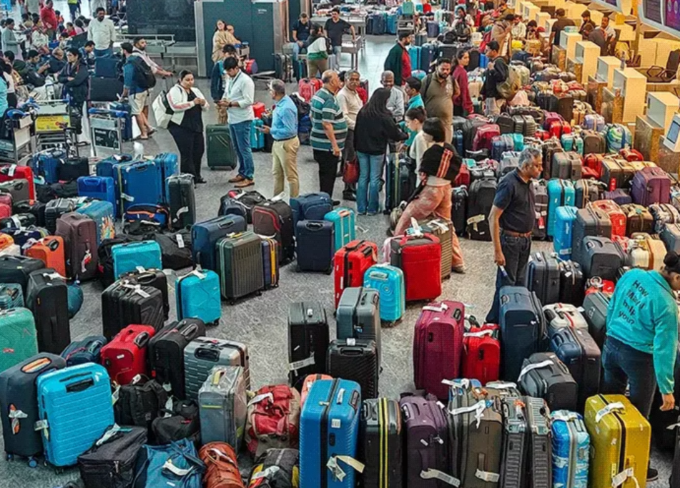 1200 ફ્લાઇટ રદ થયા બાદ સરકારે ઇન્ડિગોને રાહત આપી, ક્રૂનો આરામનો નિયમ બદલાયો.